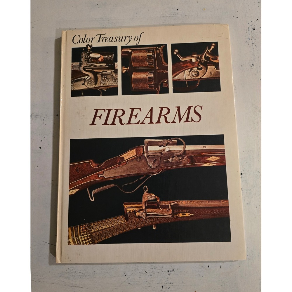 Crescent‎ Color Treasury of Firearms Hardcover Book History of Guns